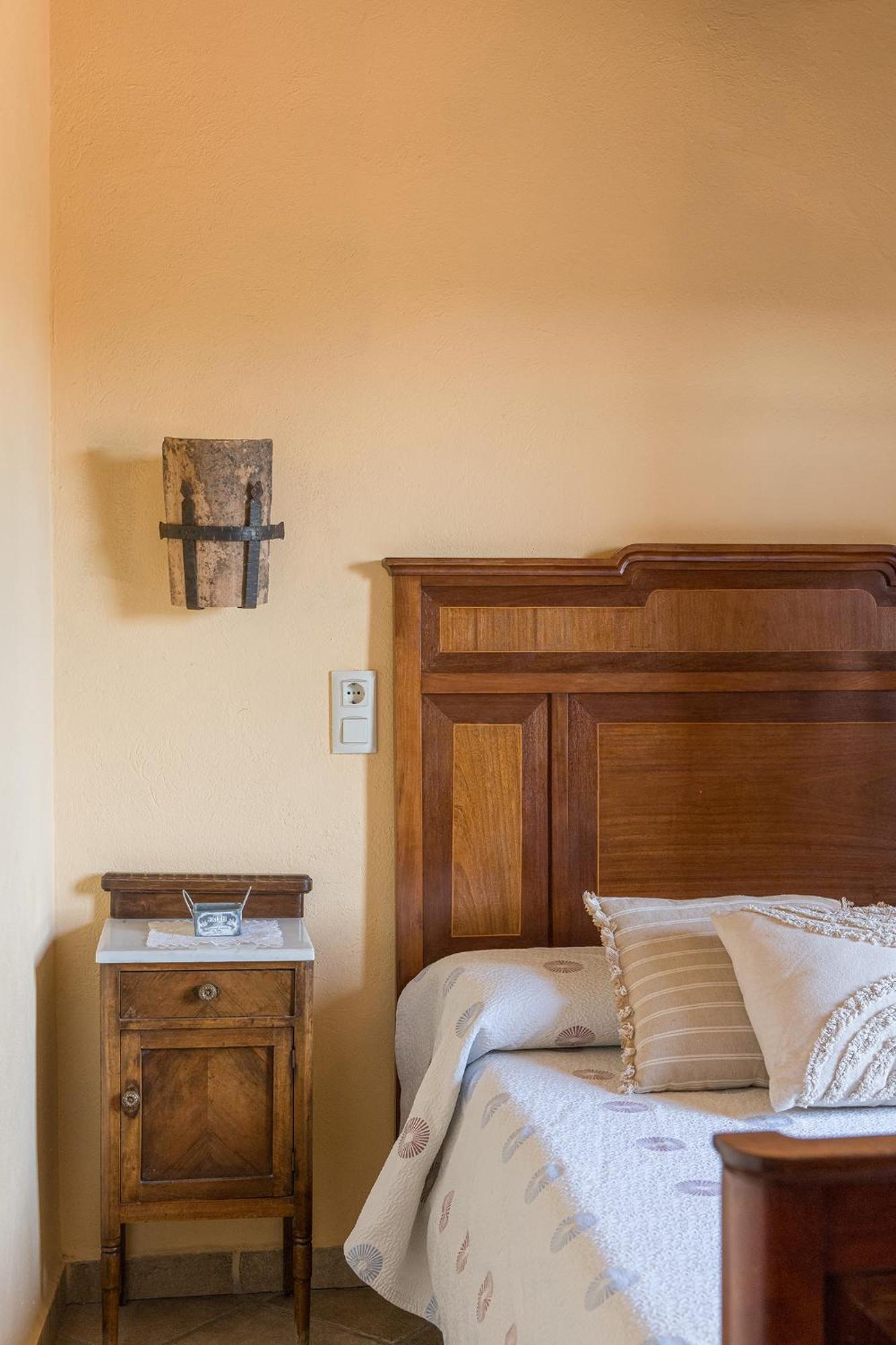 Cal Carulla Guest House L'Astor Ngoại thất bức ảnh