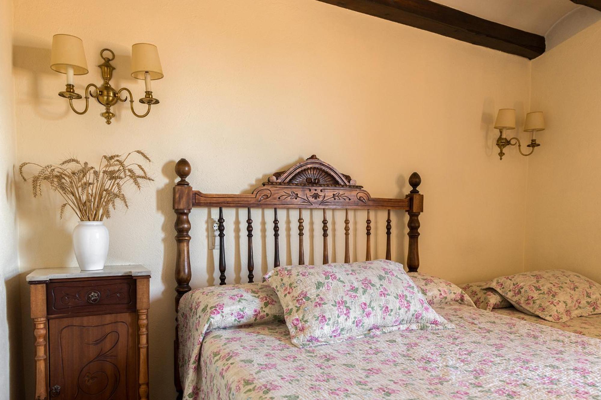 Cal Carulla Guest House L'Astor Ngoại thất bức ảnh